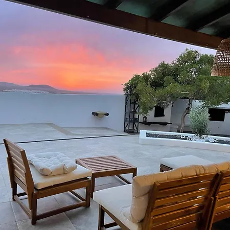 Casa De Bon Jovi Famara